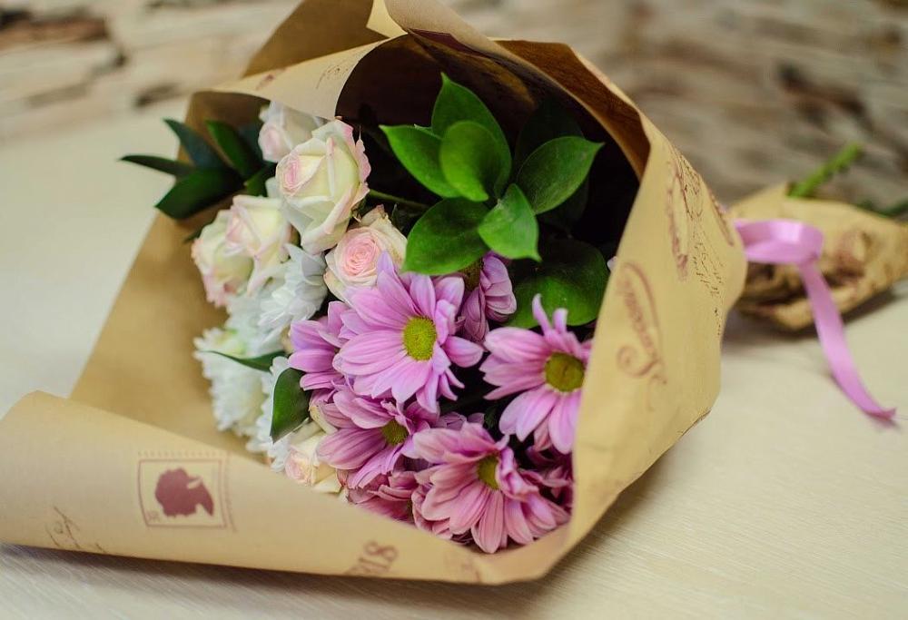 Букет цветов из: Розы и Хризантемы в Верхнеяркеево