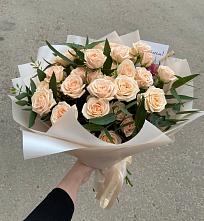 Букет Кремовые розы Латте в Верхнеяркеево