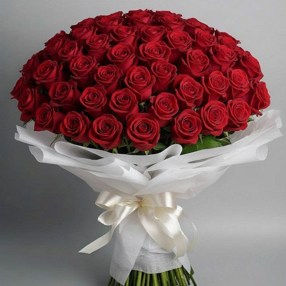 Букет 101 Красная роза Блэк Мэджик в Верхнеяркеево