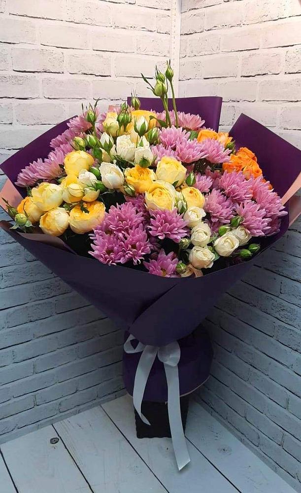 Букет цветов из: Хризантемы и Розы в Верхнеяркеево