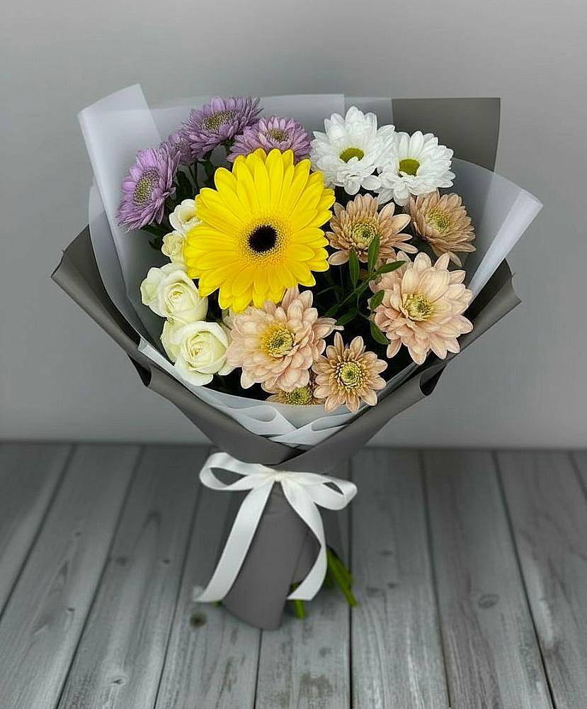 Букет цветов из: Розы, Герберы и Хризантемы в Верхнеяркеево