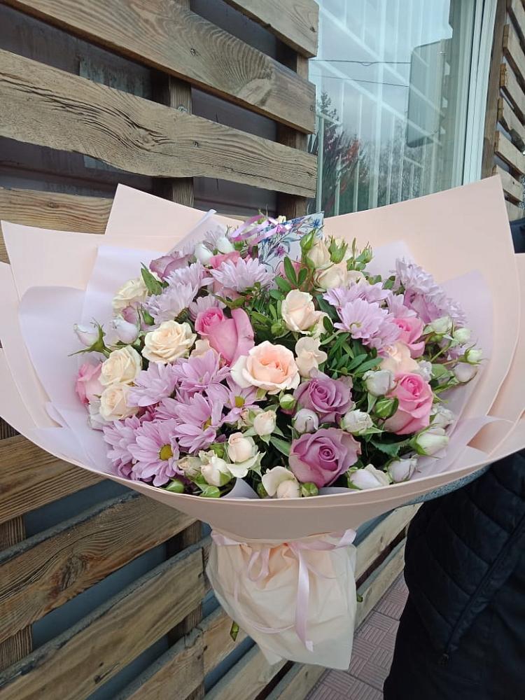 Букет цветов из: Розы и Хризантемы в Верхнеяркеево