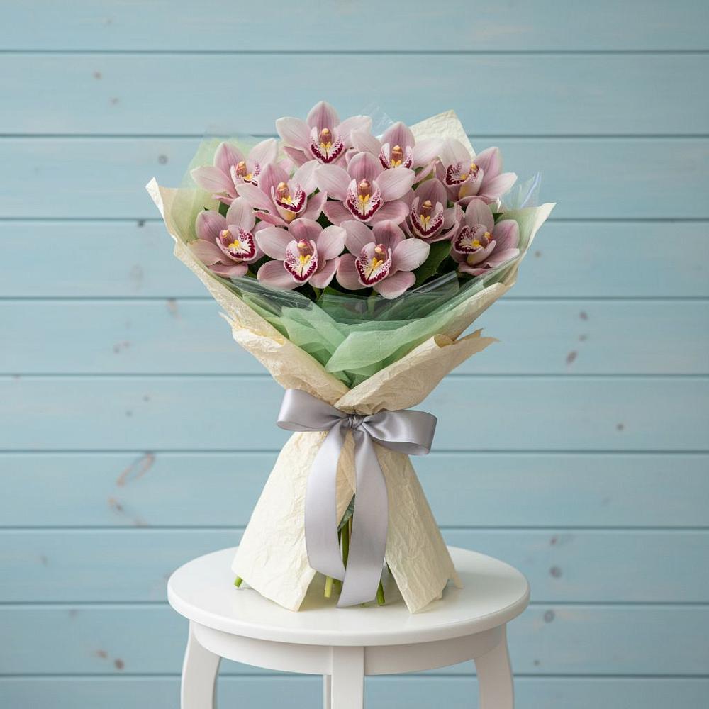 Букет цветов из: Орхидеи и Розы в Верхнеяркеево