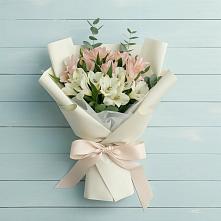 Букет цветов из:  Альстромерии в Верхнеяркеево