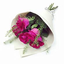 Букет цветов из:  Розы в Верхнеяркеево
