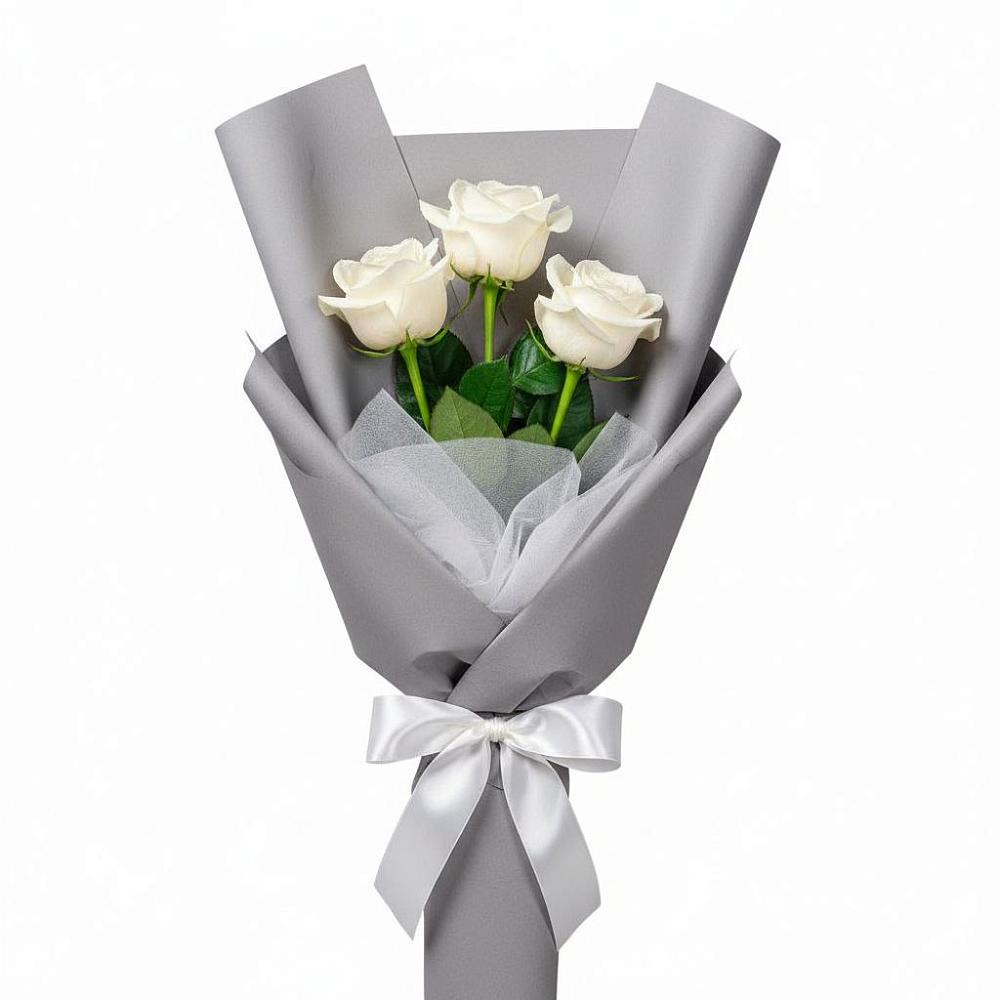 Букет 3 белые розы в Верхнеяркеево