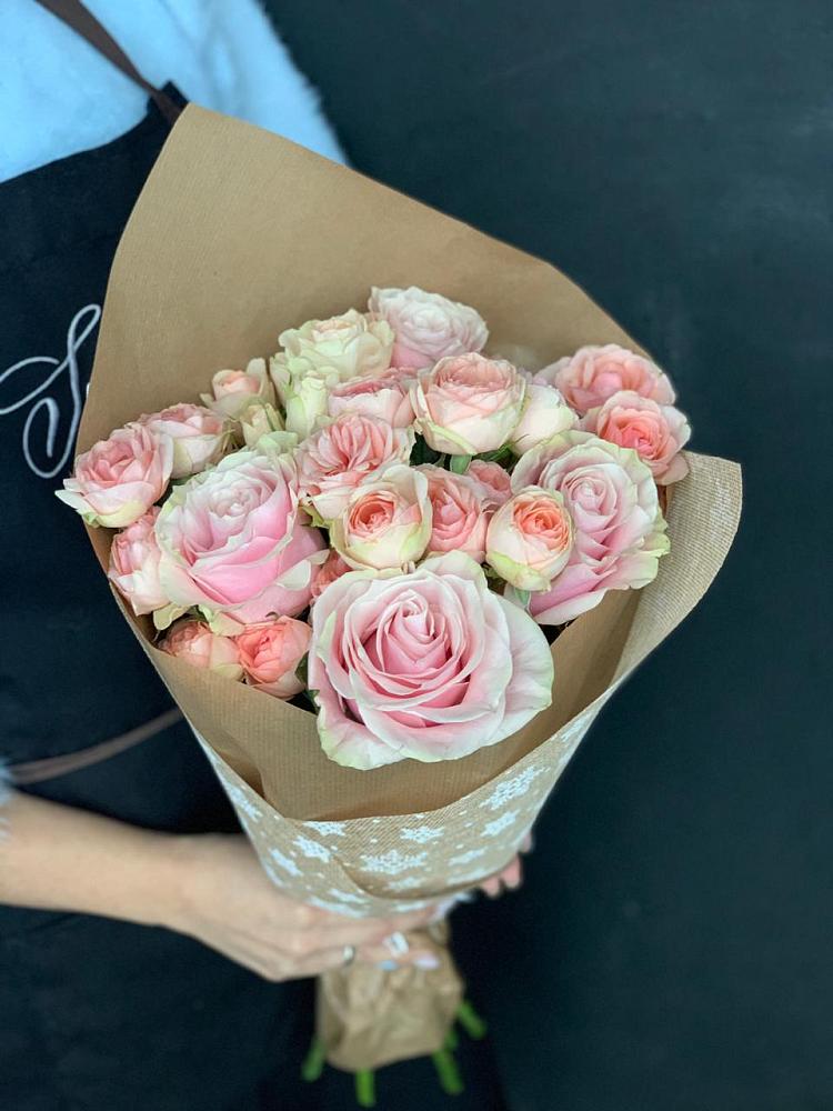 Букет цветов из: Хризантемы и Розы в Верхнеяркеево