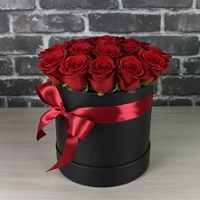 Цветочная композиция из Розы в шляпной коробке в Верхнеяркеево