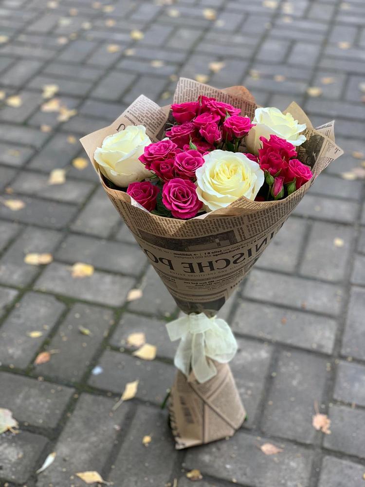 Букет цветов из: Розы в Верхнеяркеево