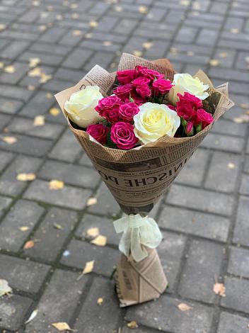 Букет цветов из: Розы в Верхнеяркеево